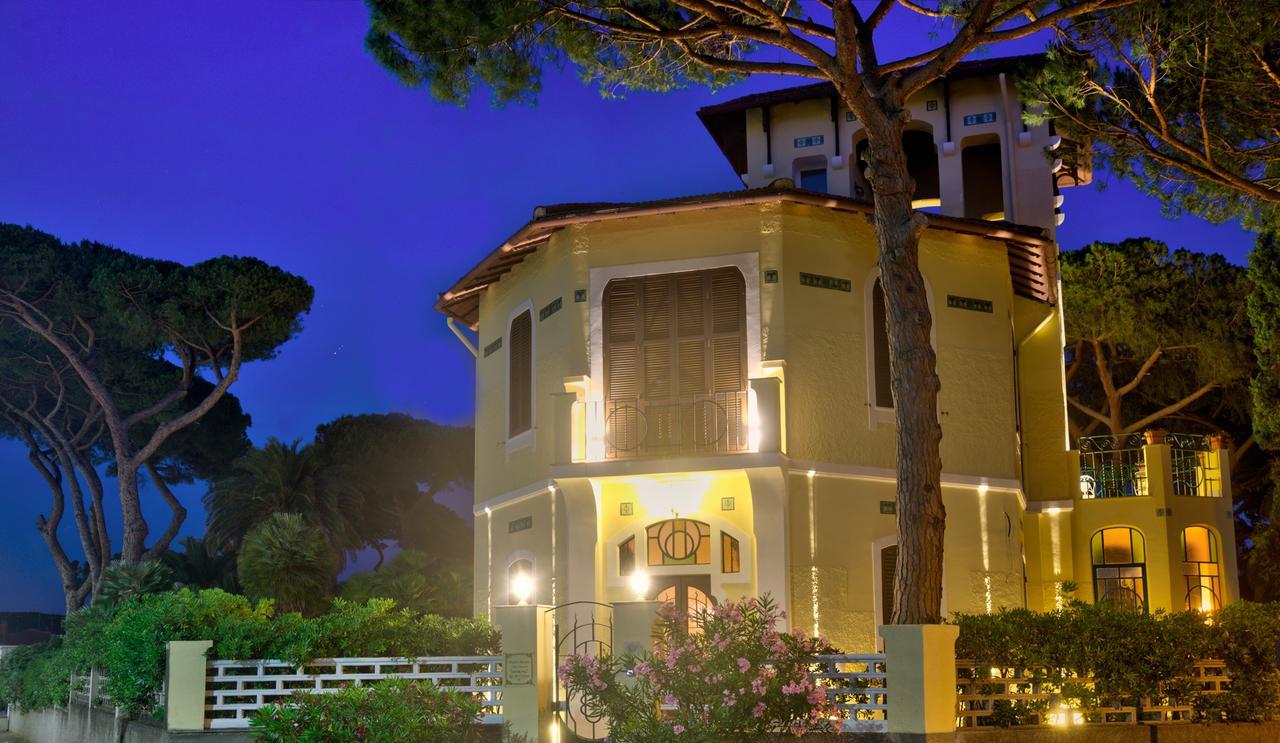 Bed and Breakfast Villino Emanuele Санта-Маринелла Экстерьер фото
